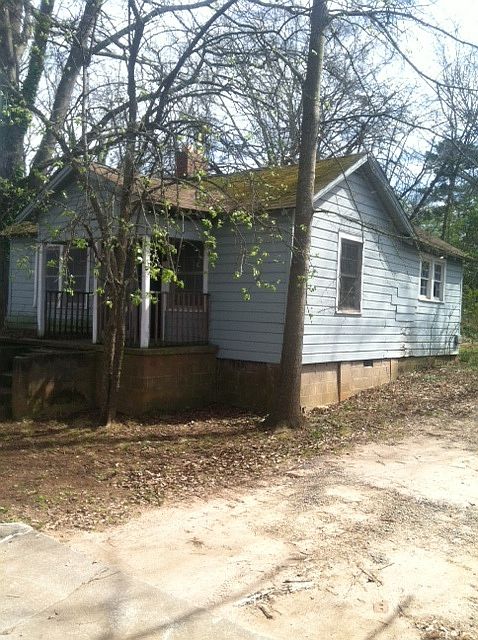 2nd image of 509 Johnson St