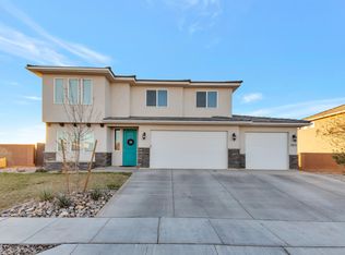 3454 S Bloomfield Dr, Washington, UT 84780
