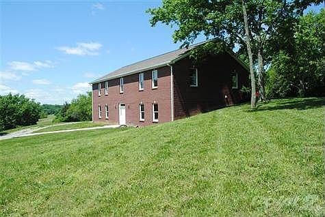 1st image of 701 Lucas Ln