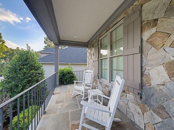 3rd image of 7217 Ledford Grove Ln