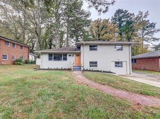 2275 Shamrock Dr, Decatur, GA 30032