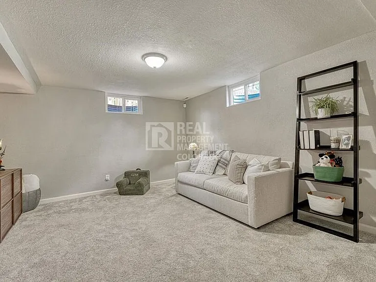 4252 S Logan St — Photo 27