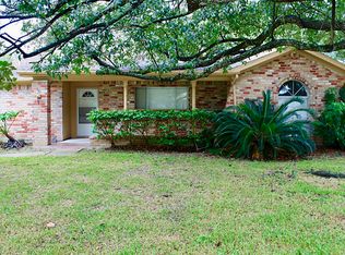 10515 Sageburrow Dr, Houston, TX 77089