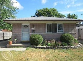 11329 Carrier Ave, Warren, MI 48089