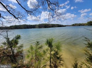 922 Skipjack Rd, Kinsale, VA 22488