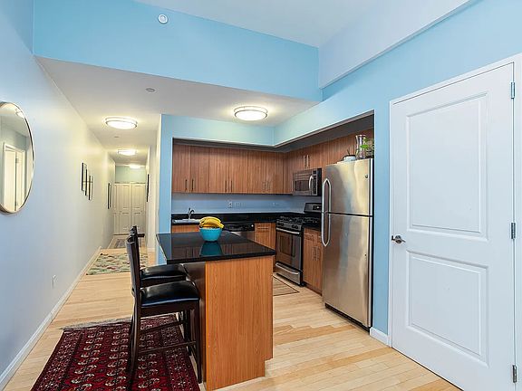 4th image of 20 West St APT 12G