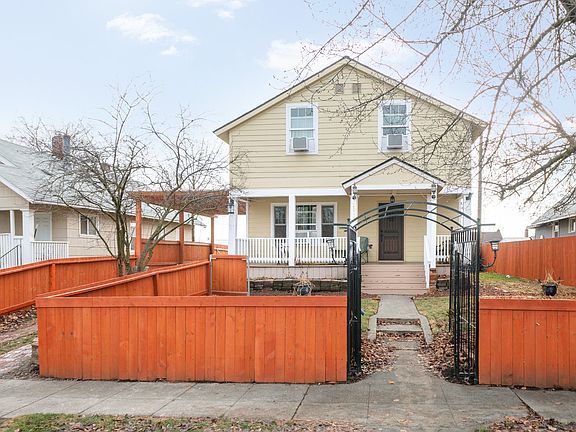 3rd image of 2018 E Marietta Ave