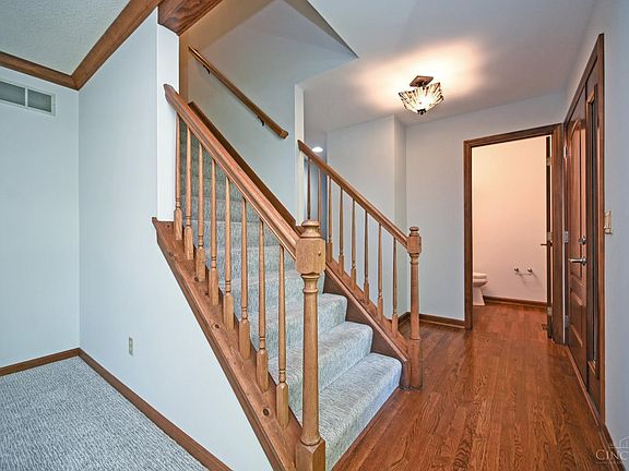 4th image of 7231 Deer Hollow Dr