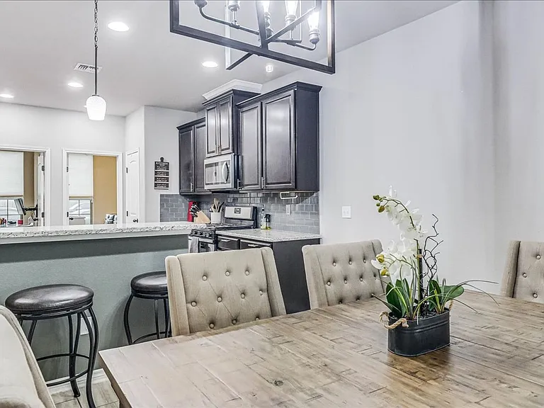 7809 Pavo Real St — Photo 22