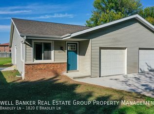 1820 E Bradley Ln, Appleton, WI 54915