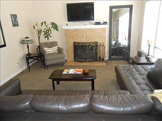 3rd image of 53 E Fedora Ave