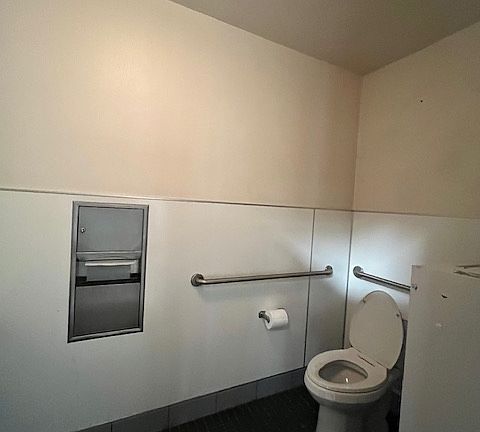 2nd image of 3148 El Camino Real #6