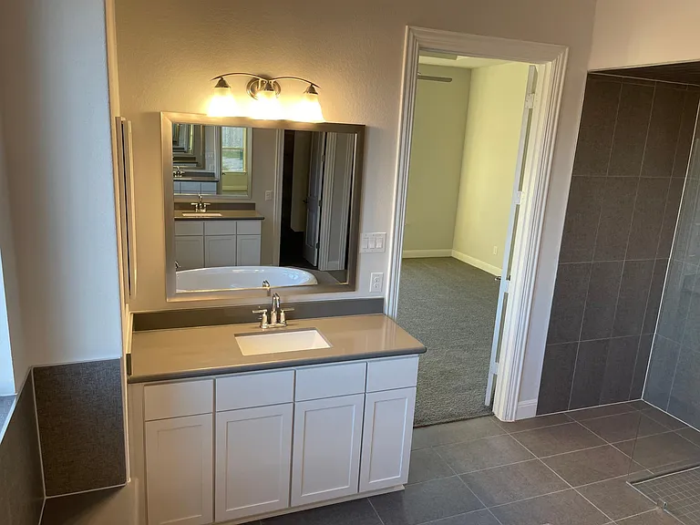 513 Constitution Way — Photo 40