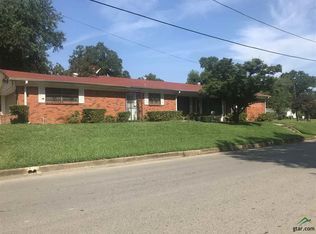 2004 N Moore Ave, Tyler, TX 75702