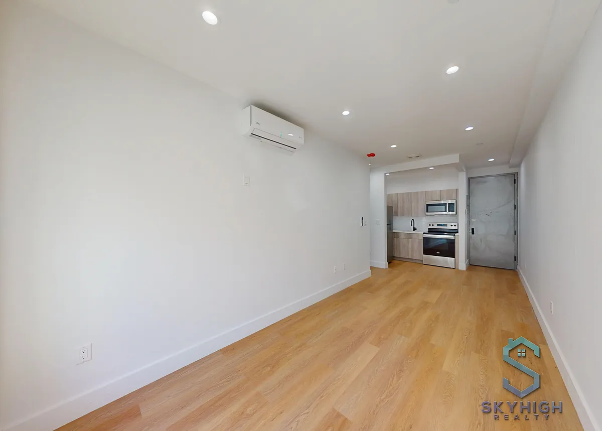 Building Photo - 62 Sharon St #1R
