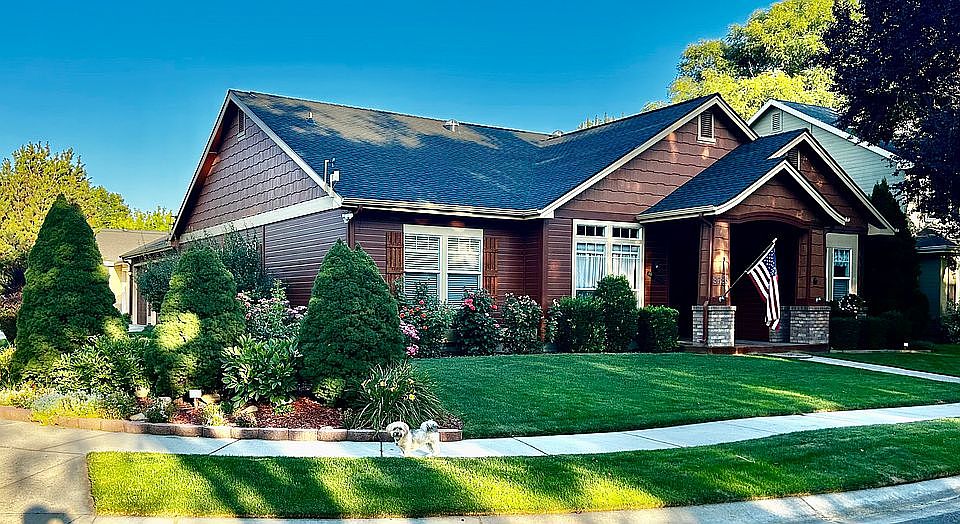 1st image of 3738 N Hollymount Way