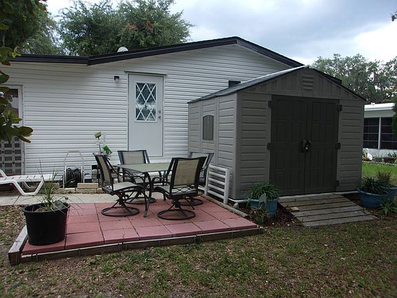 5th image of 456 Carnation Dr