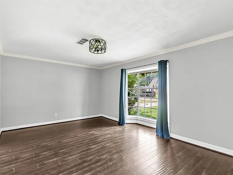 211 W North Hill Dr — Photo 6