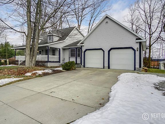 5th image of 6640 N Point Dr