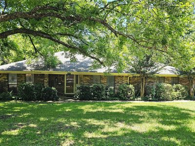 905 NE 11th St, Grand Prairie, TX, 75050