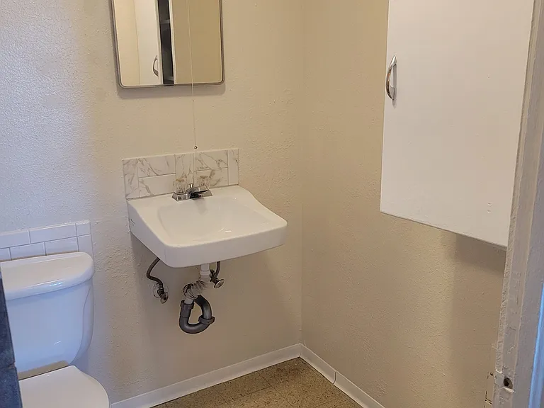 15913 S 10th Ave #2A — Photo 13