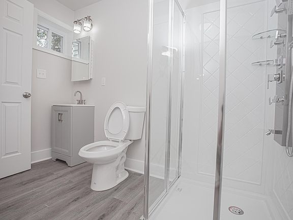 5th image of 951 E Locust Ave #54