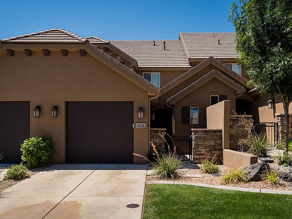 2nd image of 4214 E Torrey Pines Dr