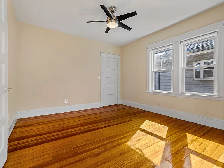 Bedroom 1-1