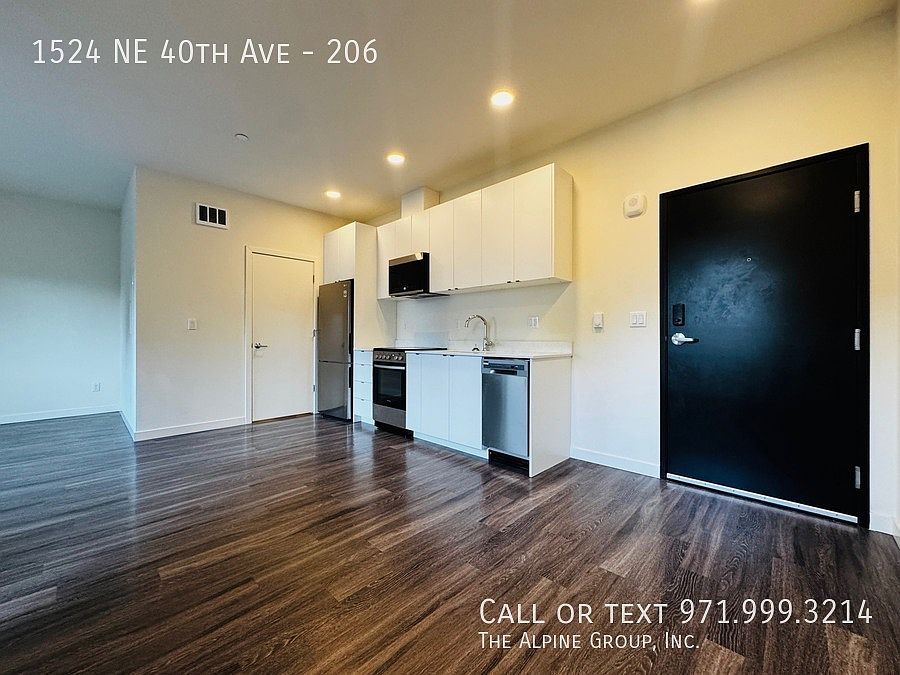 1st image of 1524 NE 40th Ave #206