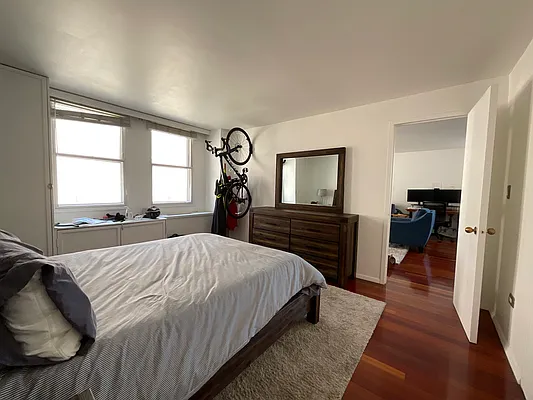 Rented by Compass | media 19