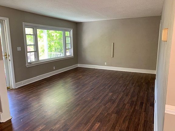 2nd image of 429 Norwood Dr