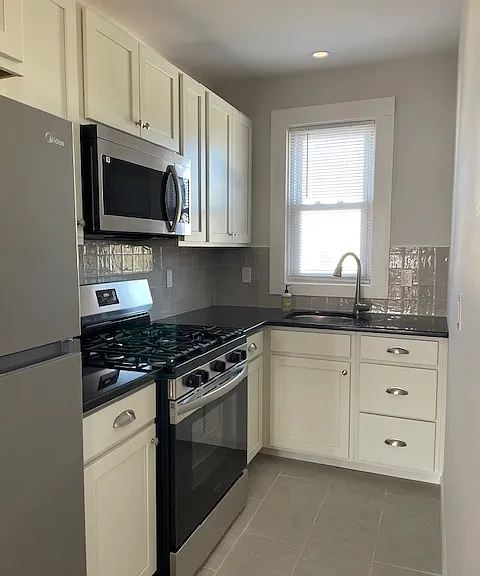 115 Bellevue St #2 — Photo 7