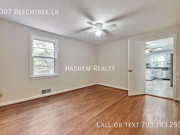3307 Beechtree Ln — Photo 12