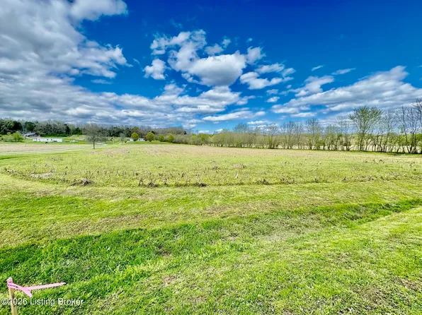 5 Valley Hill Rd, Springfield, KY 40069