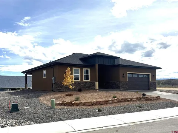 3805 Chestnut Drive, Montrose, CO 81401