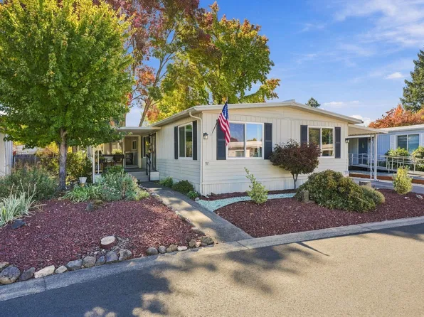 3431 S Pacific Hwy Space 97, Medford, OR 97501