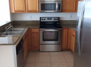 11532 NW 80th St, Doral, FL 33178