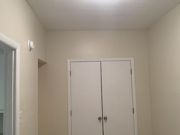 4th image of 105 Harlan Ct #15256849