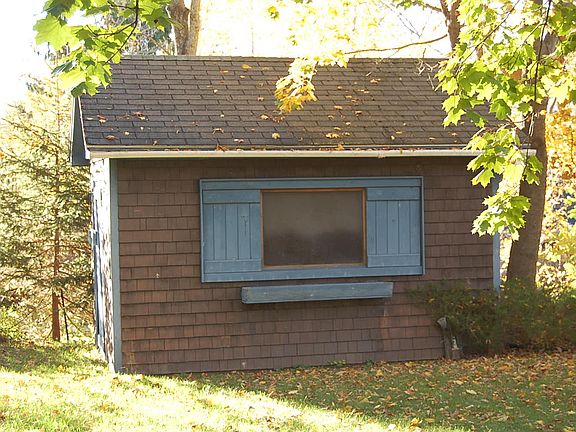 5th image of 48 Myrtle St