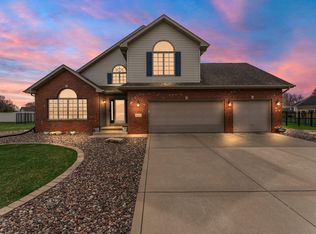 9905 Maginot Circle St, Saint John, IN 46373