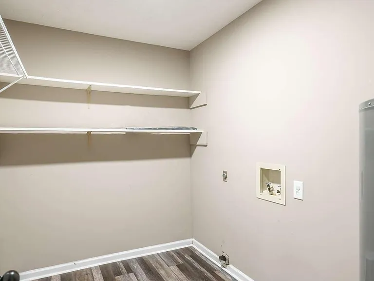 5240 Emmett Still Rd — Photo 13