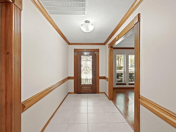 4th image of 12903 Wincrest Ct