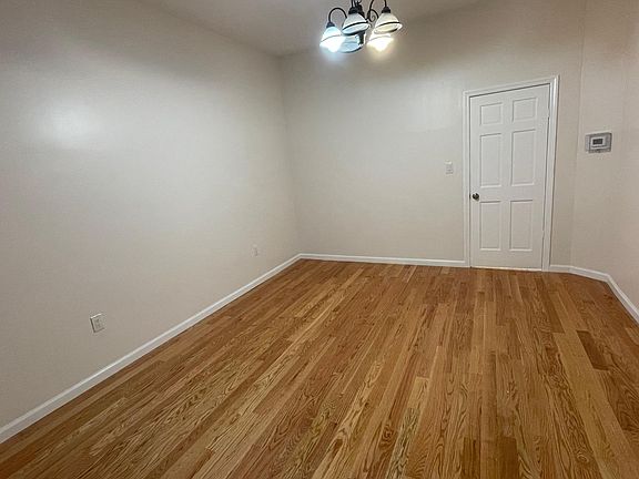 4th image of 180 Bay 26th St Floor 1