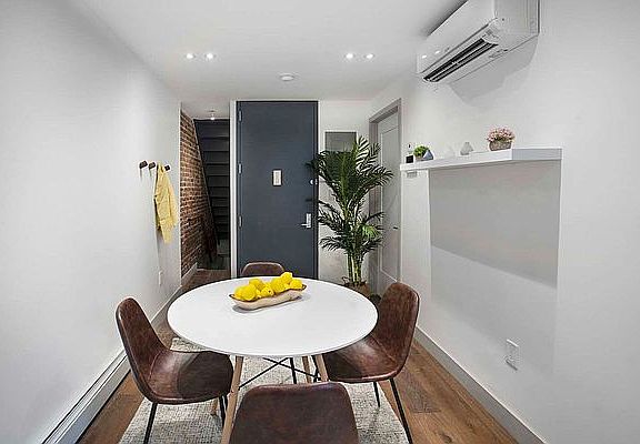 4th image of 1308 Pacific St APT 1A