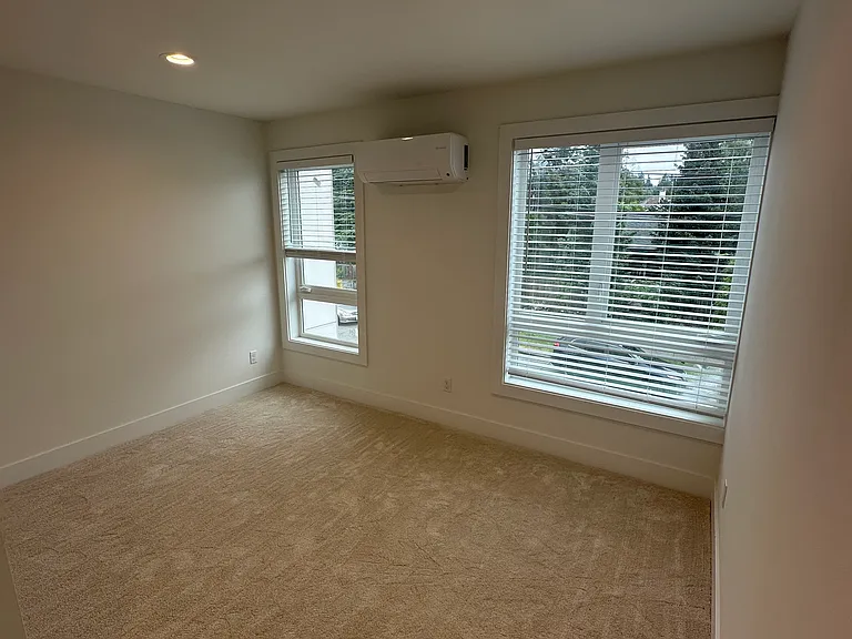 4318 SW Holly St — Photo 29