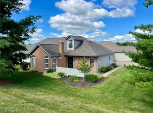 4397 Hunters Chase Ln, Wooster, OH 44691