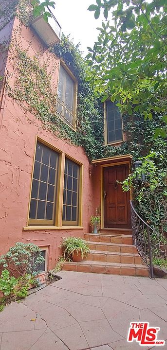 1st image of 8058 Fareholm Dr