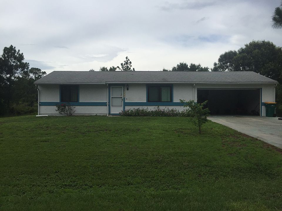 1st image of 23492 Chimes Ave