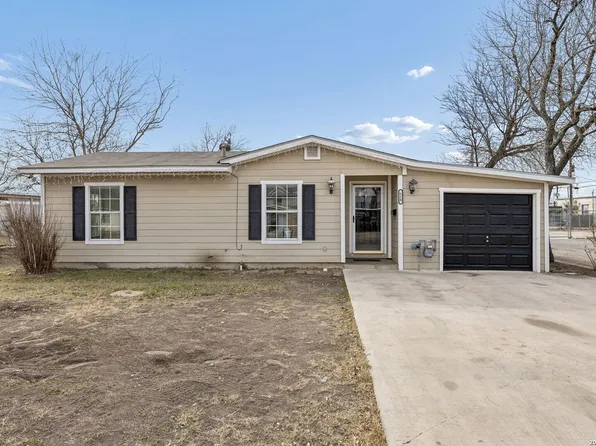 114 E Hutchins Pl, San Antonio, TX 78221