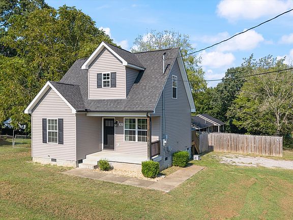 3rd image of 302 Hardison Ave